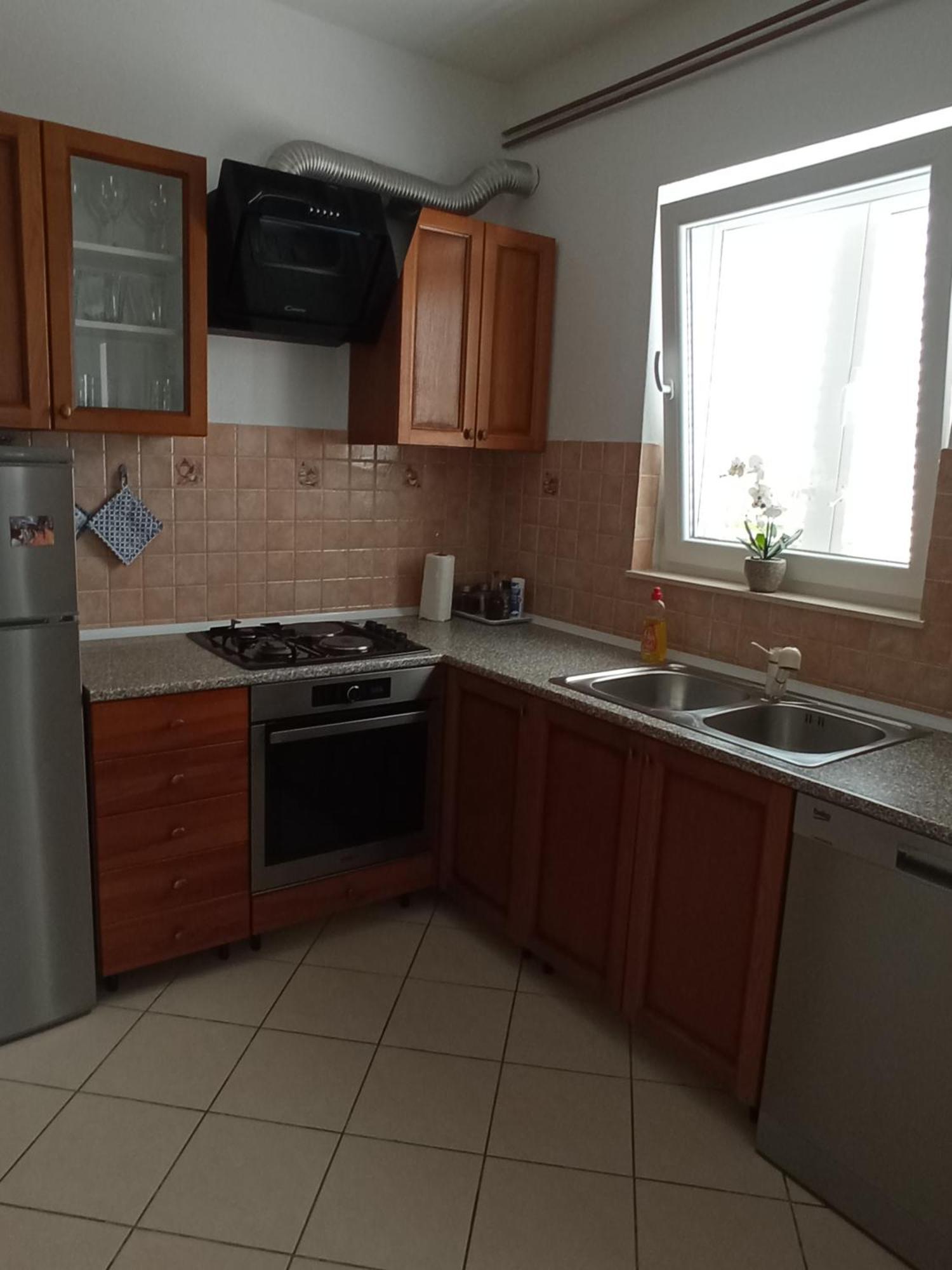 Apartman Carpe Diem Sutomiscica Εξωτερικό φωτογραφία