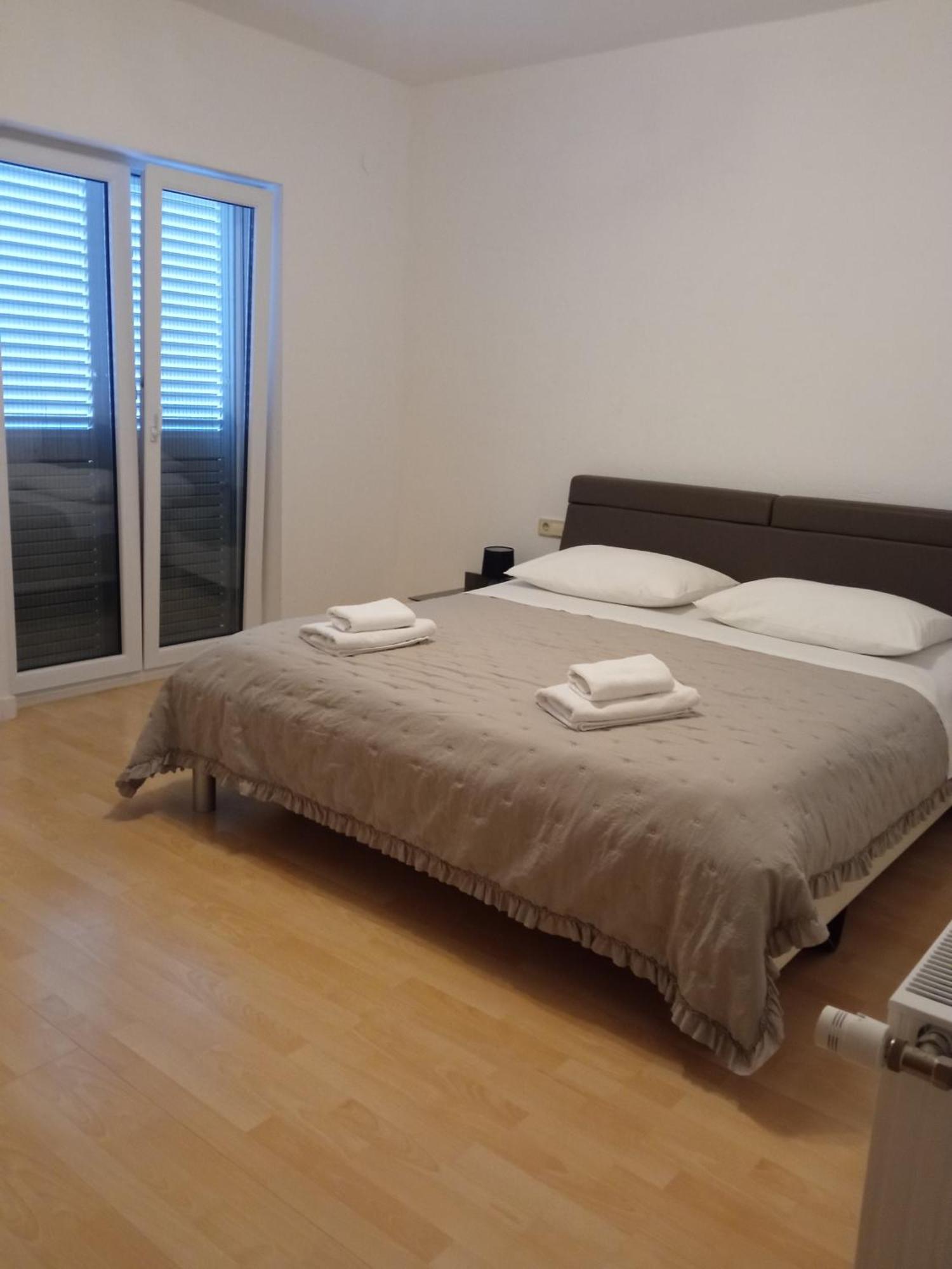 Apartman Carpe Diem Sutomiscica Εξωτερικό φωτογραφία